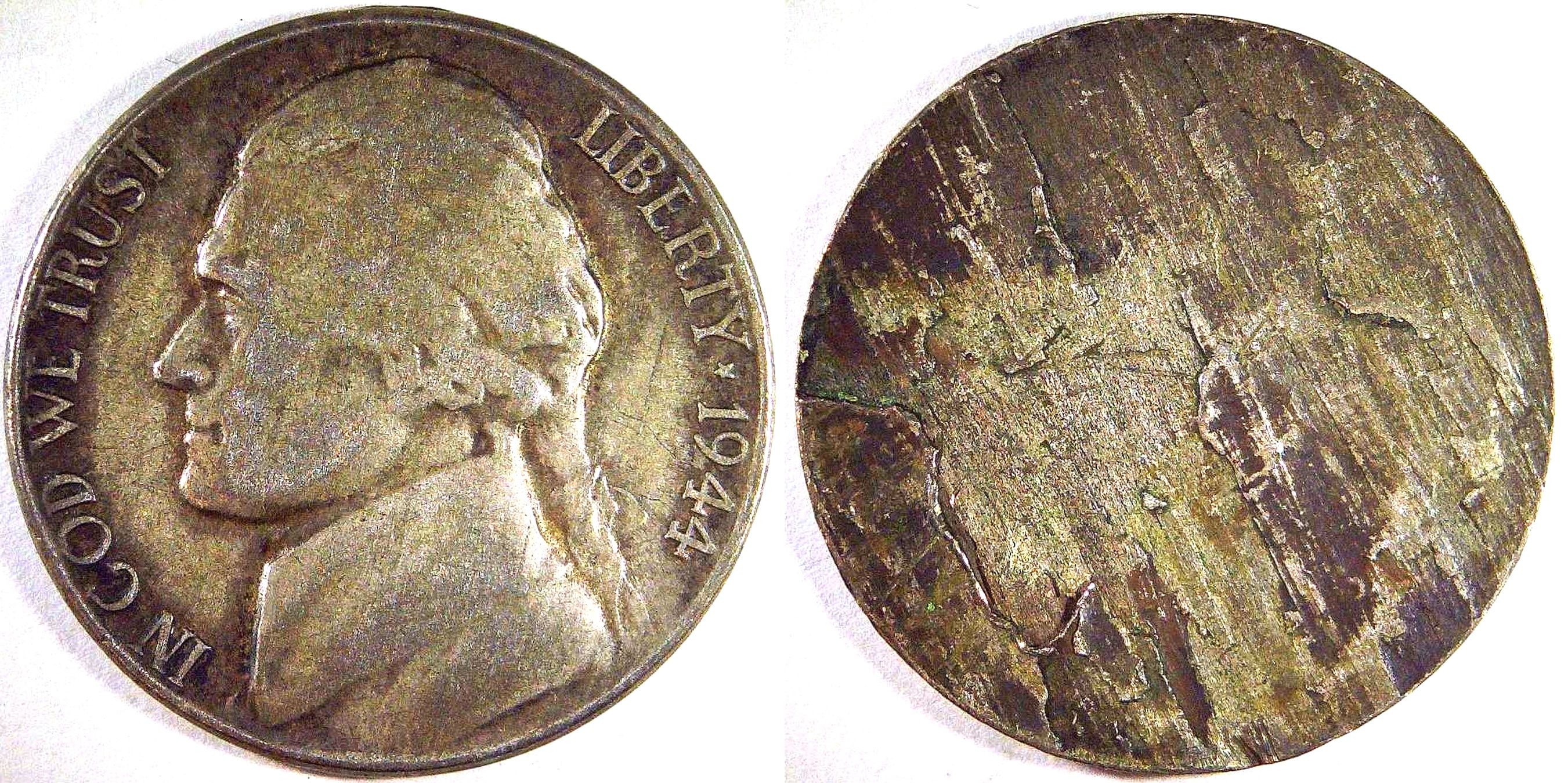 1944 (P) Jefferson Nickel - Wartime Silver Alloy - SPL 001